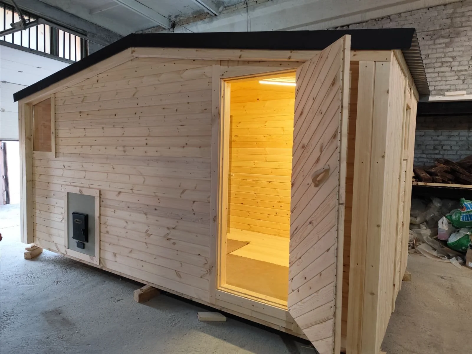 Мобильная баня 2,3×5 Барнхаус · 2 отделения — House Baikal, Ангарск